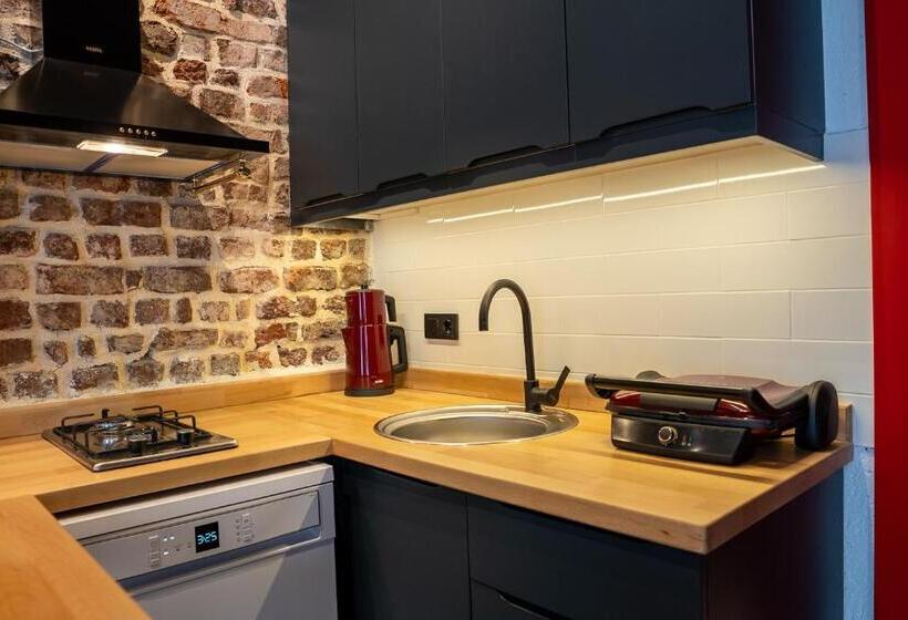 スイート, Alness Residence