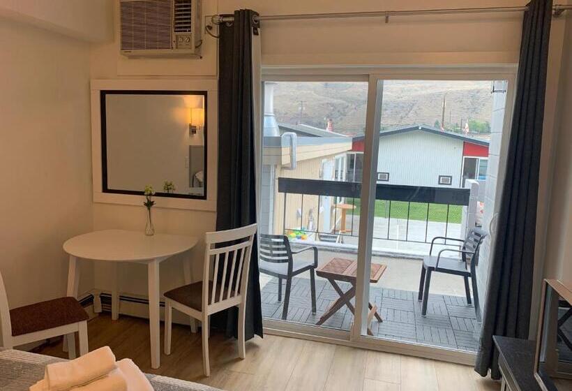 带大床的标准间, Destination Inn Cache Creek
