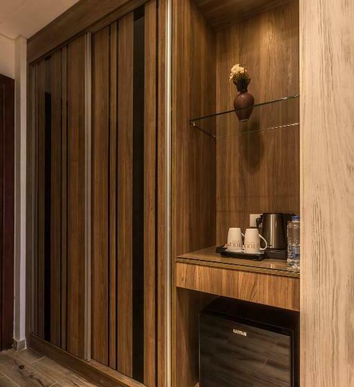 اتاق استاندارد با چشم‌انداز دریاچه, Tolip Resort Paradise New  Alamein