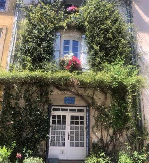 Номер Стандарт, La Bégude Des Alpilles