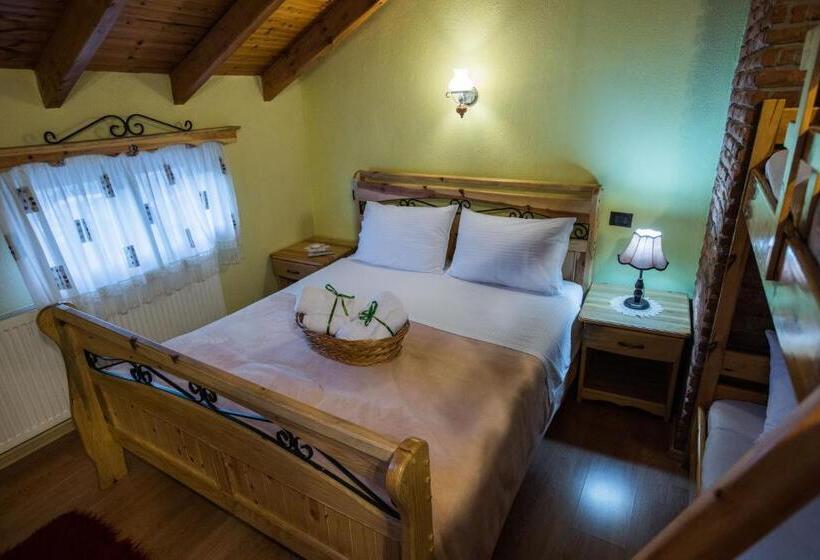 Четырехместный Номер Стандарт, Vila118