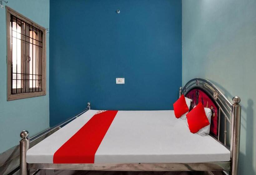 חדר קלאסי לשלושה, Oyo Flagship 81326 Amba Guest House