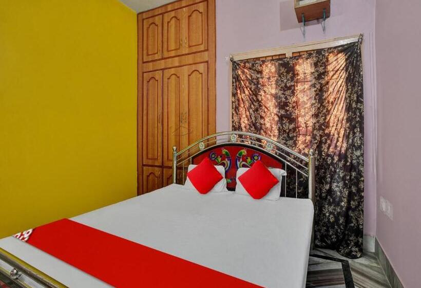 חדר קלאסי לשלושה, Oyo Flagship 81326 Amba Guest House