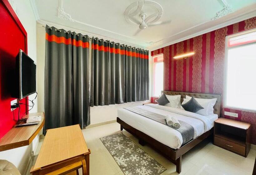 マウンテンビューファミリールーム, Live Free Hostel, Mcleodganj