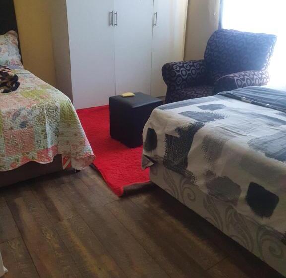 Номер Стандарт, Randgate Guesthouse