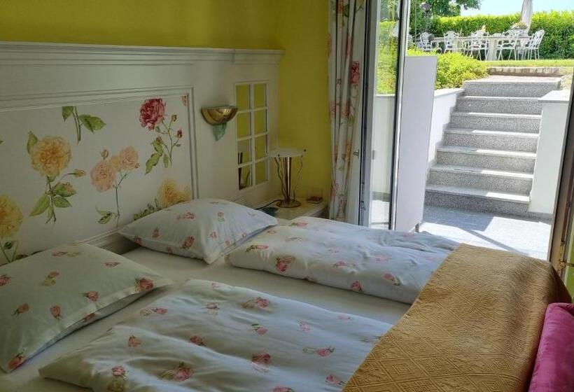 Номер Superior Вид на Сад, Boutique Hotel Villa Am See