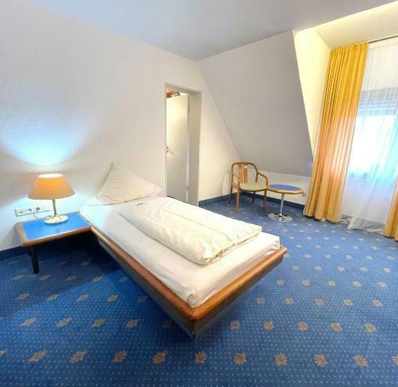 اتاق استاندارد یک نفره, Rebgarten Hotel Schulgasse