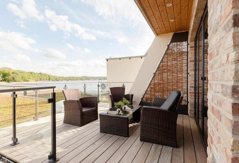 Superior suite with lake view, Ringelnatz Insel