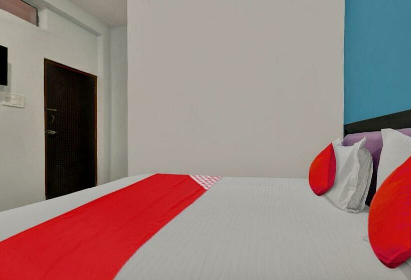 Трехместный Номер Классика, Oyo Flagship 81292  Choice Inn