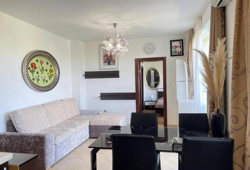 جناح مزود بتراس, Ravda Family Resort. Park&sea