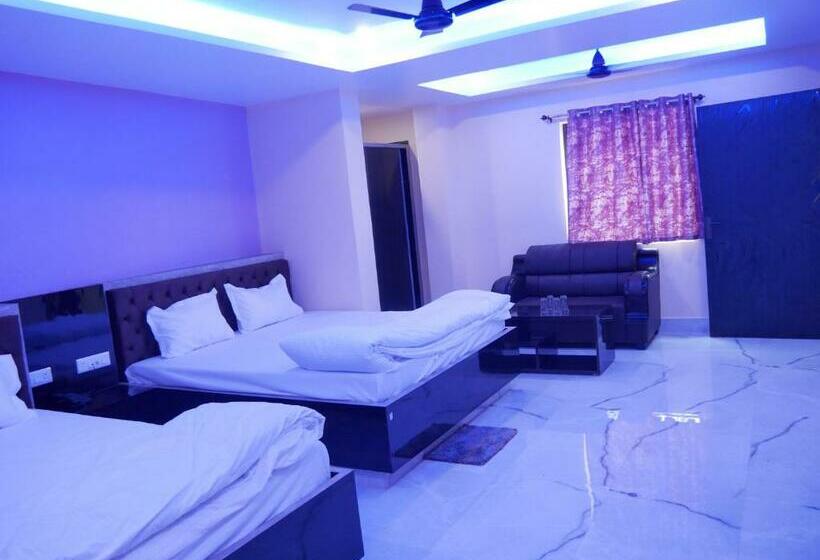 Четырехместный Номер Deluxe, Vaidehi Inn A Unit Of Vaidehi Guest House