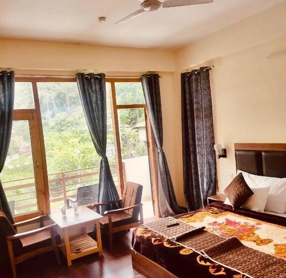디럭스 룸, Winterline Resort, Kasol   A Four Star Luxury Resort