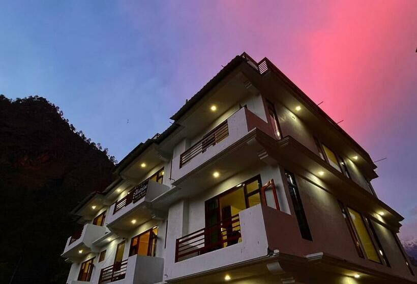 디럭스 룸, Winterline Resort, Kasol   A Four Star Luxury Resort