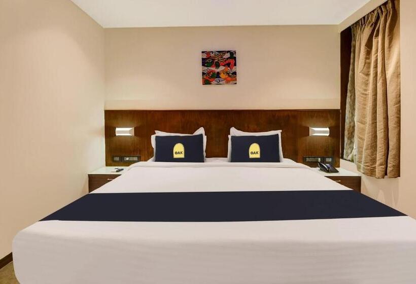 Люкс с Балконом, Townhouse Oak Swan Resort