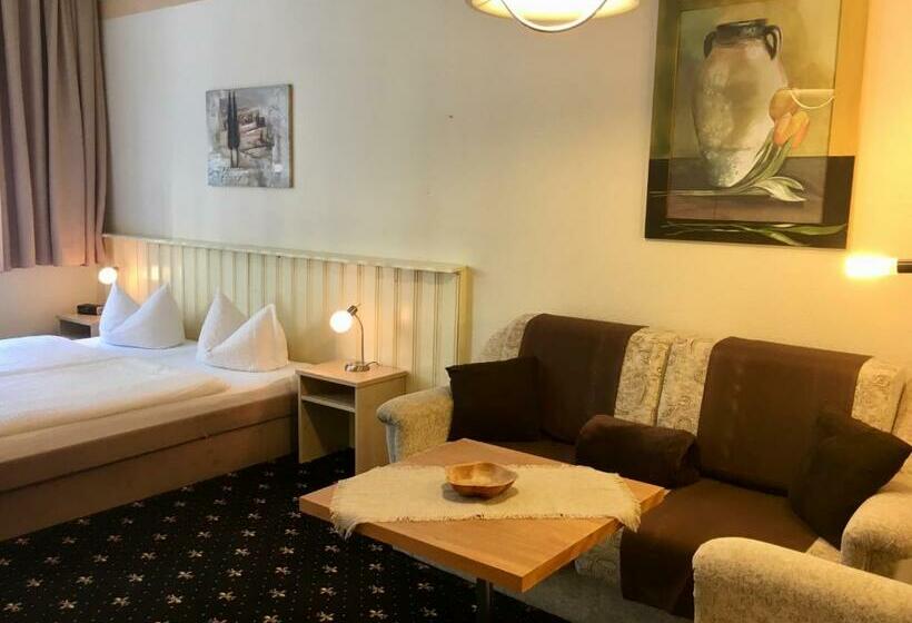 Номер Стандарт, Schweizerhaus