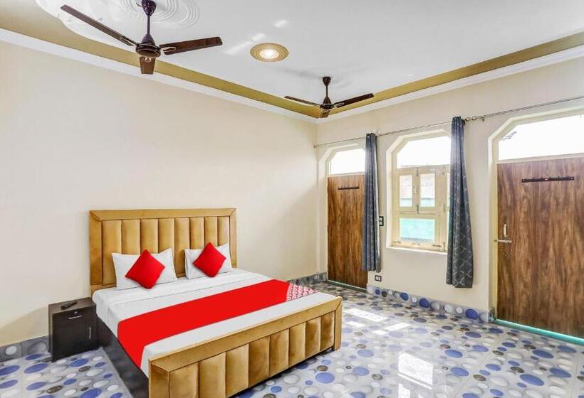 Трехместный Номер Классика, Flagship Friends Guest House