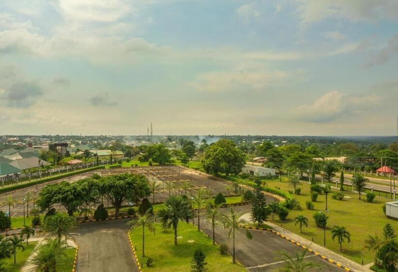 اتاق استاندارد با تخت بزرگ, Four Points By Sheraton Ikot Ekpene