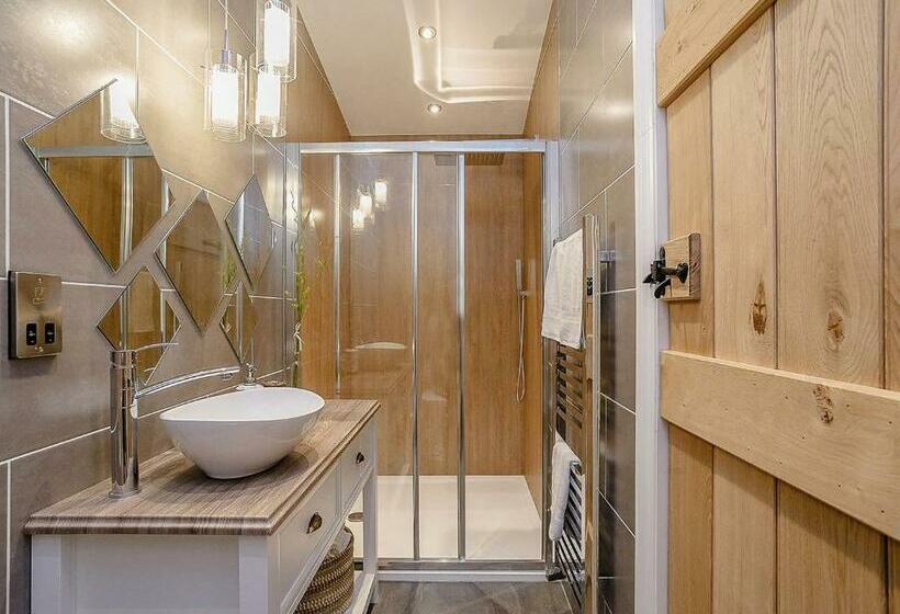 Дом 1 Спальня, Nantycoed Lodges