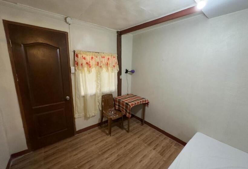 이코노미 룸, Darpins Guesthouse