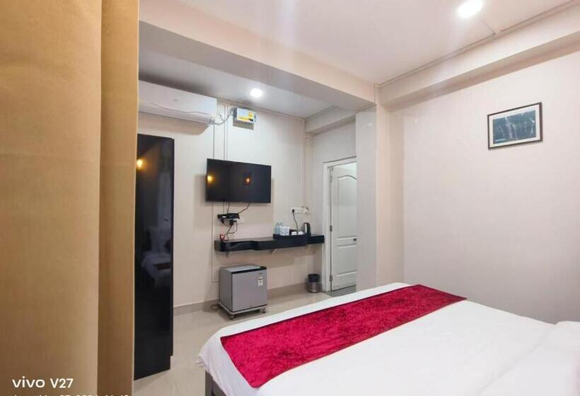 Family Suite, La Nicholas Lake View By Summit Hotels