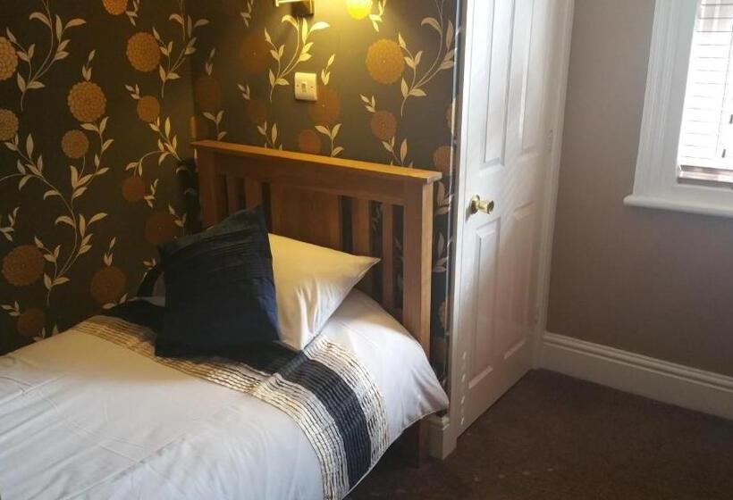Номер Стандарт Индивидуальный, Brentwood Guest House