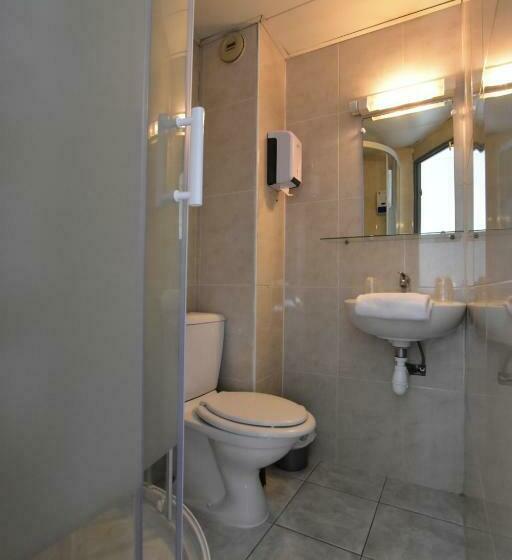 Номер Стандарт, Face West Le Pontet