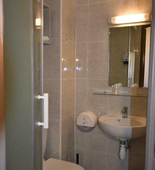 Номер Стандарт, Face West Le Pontet