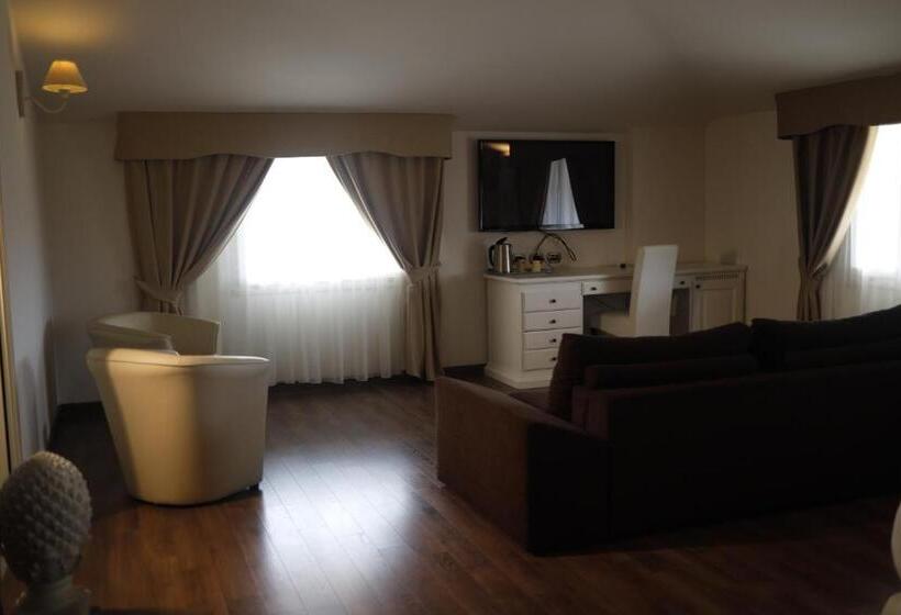 スイート, Virginia Resort & Spa   Adults Only