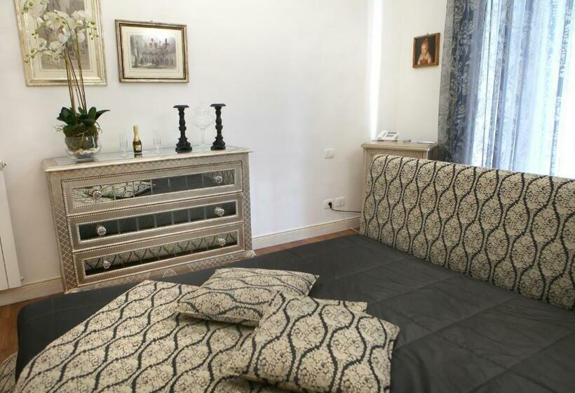Номер Стандарт с Балконом, B&b Palazzo Del Teatro