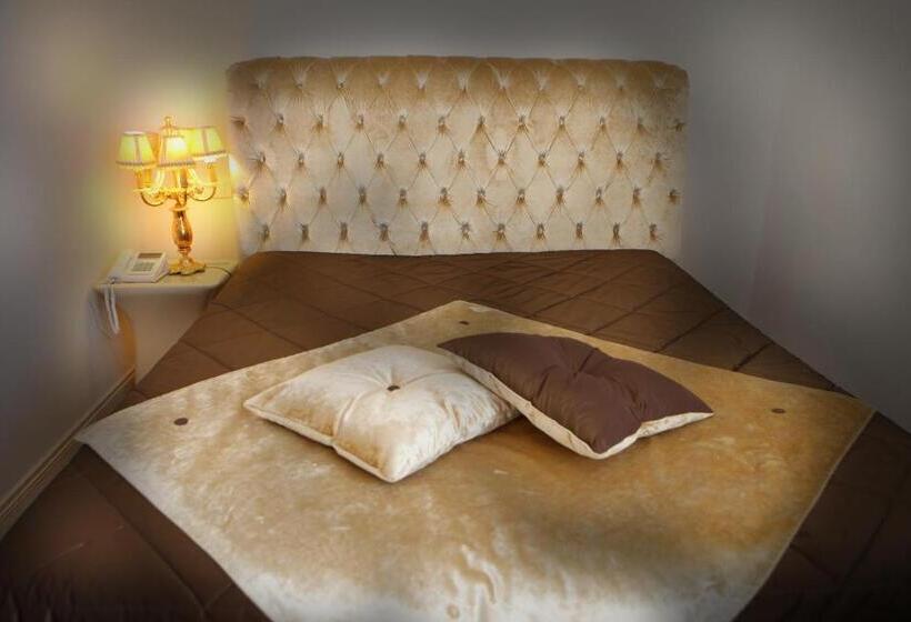 Номер Стандарт с Балконом, B&b Palazzo Del Teatro