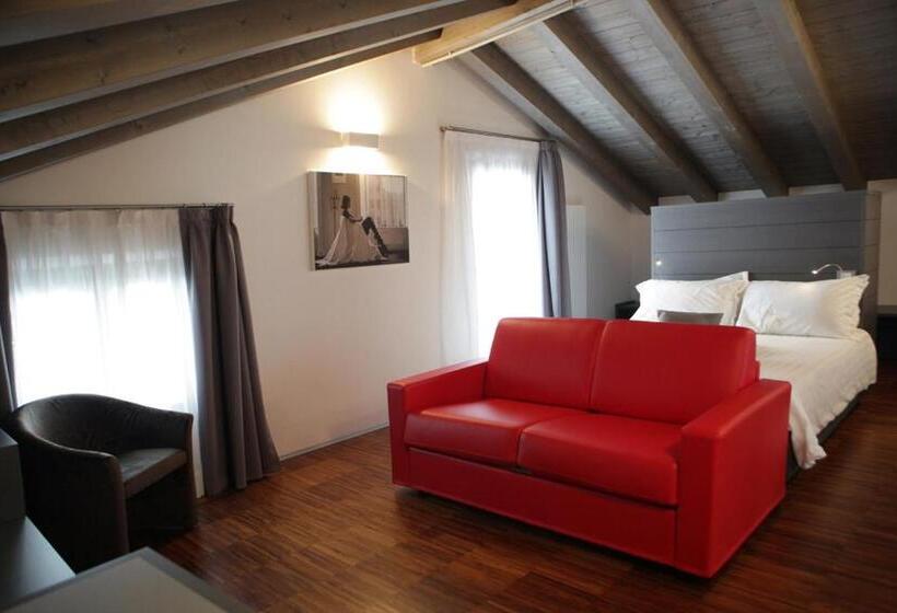 اتاق سوپریور, Albergo Al Vecchio Tram
