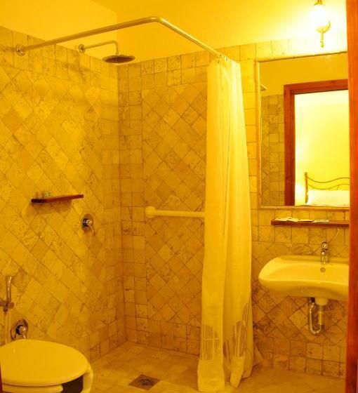 غرفة قياسية, La Casa Di Babbai
