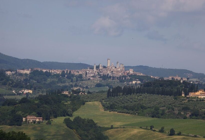 豪华两卧室公寓, Podere Il Pino