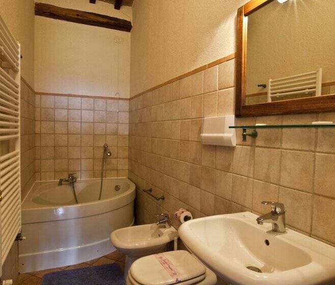 带5个卧室的别墅, Podere Il Pino