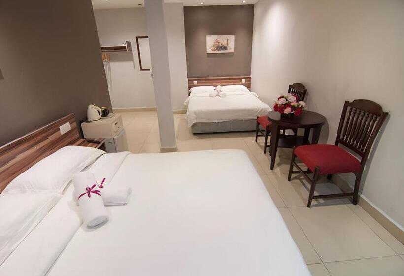 Четырехместный Номер Superior, One Avenue Hotel, Balakong