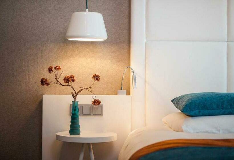 Номер Deluxe, Van Der Valk Hotel Veenendaal