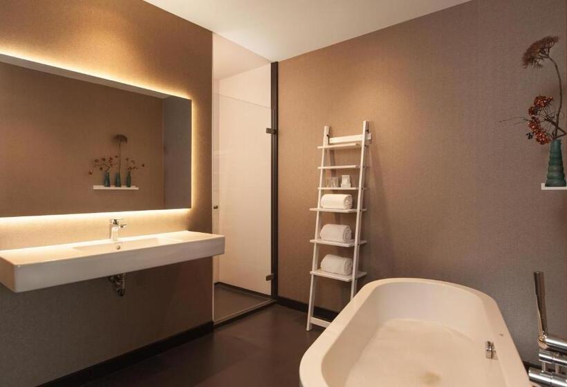 חדר דלוקס, Van Der Valk Hotel Veenendaal