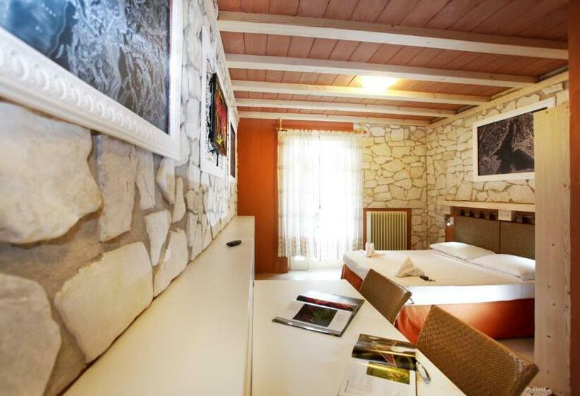스탠다드 발코니 룸, Albergo Garni Orchidea