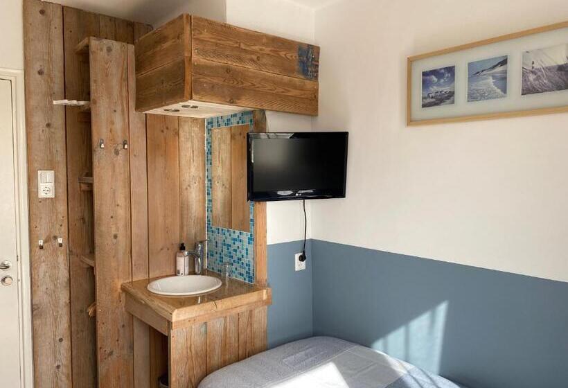 Номер Базовый Одноместный Совместный Санузел, Bed&breakfast Aan Strand