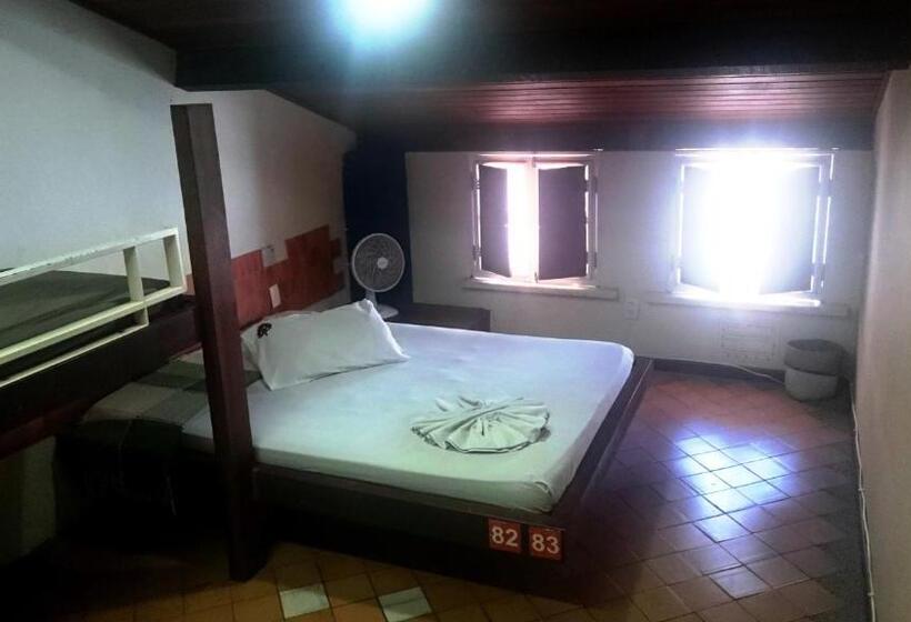 스탠다드 룸 공동 욕실, Laranjeiras Hostel