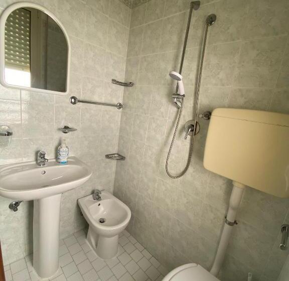 ベーシックルーム, B&b Acapulco Sul Mare