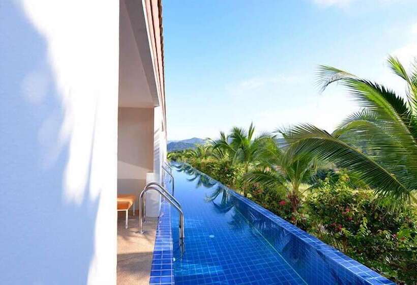 Номер Superior, Sir James Resort