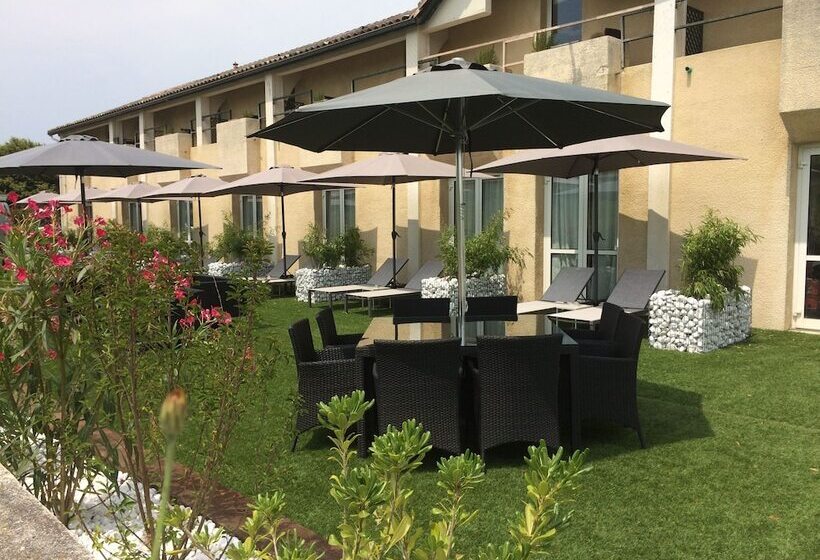 Номер Стандарт, Les Secrets Château Pey La Tour   Logis Hôtels & Restaurant