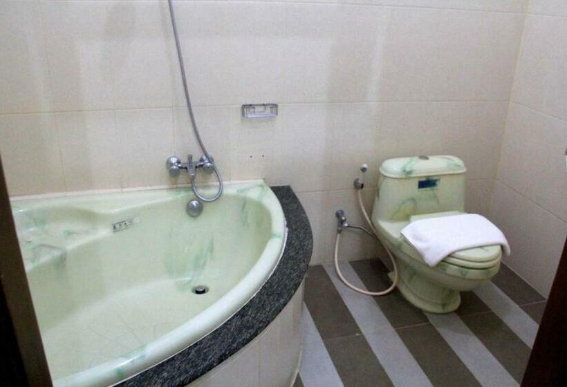 اتاق اجرایی, Griya Yunika Homestay