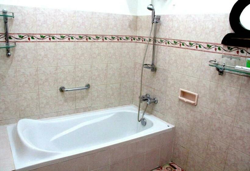 اتاق اجرایی, Griya Yunika Homestay