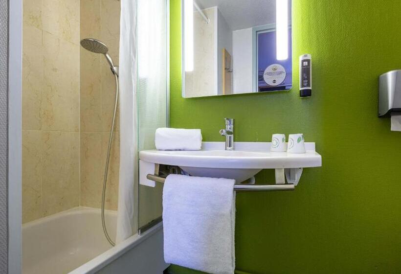 Номер Стандарт, B&b Hotel Chartres Le Forum