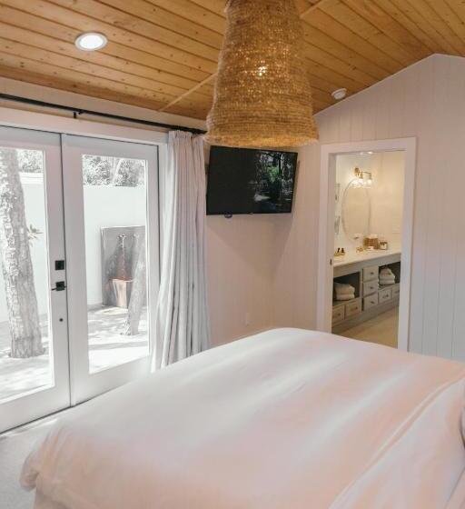 스탠다드 방갈로 침실 2개, Calamigos Guest Ranch And Beach Club