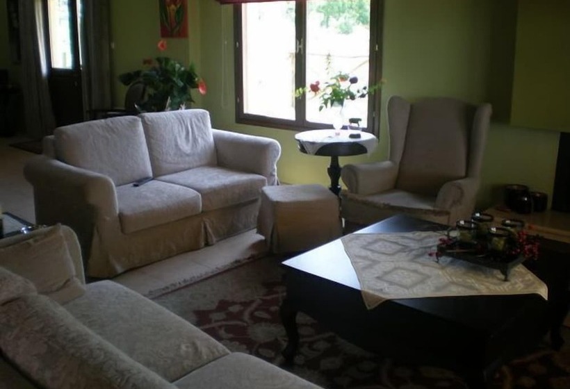 Номер Стандарт Трехместный, Olympia Guesthouse