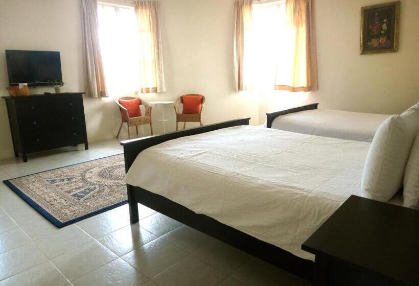 デラックスファミリールーム, Rumah Putih Near Klia & Xiamen University