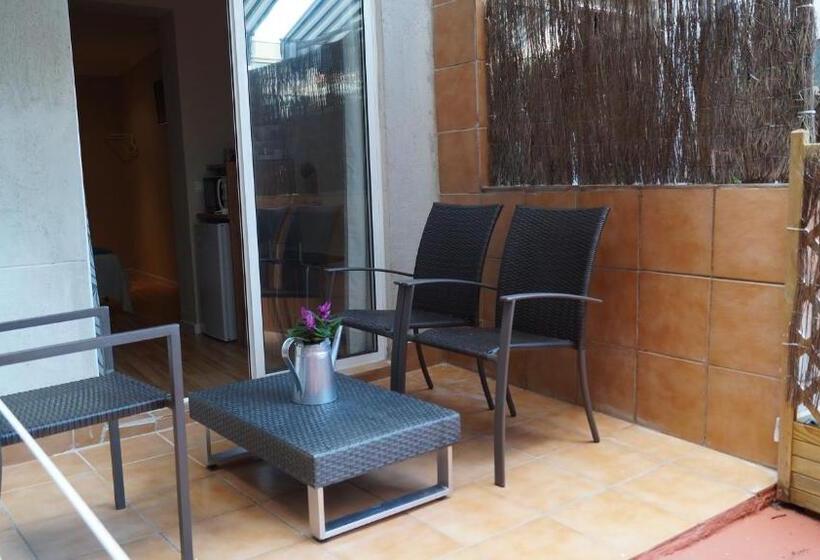 Номер Стандарт с Террасой, Good Home Paseo De Gracia
